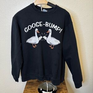 Vintage Goose Bump! Crew Neck Sweatshirt Black M/L Punny